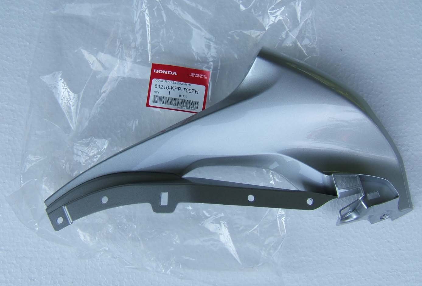 Cowl, Right Front Side, Force Silver, CBR250R