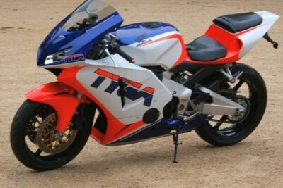 NC29 TYGA CBR400RR