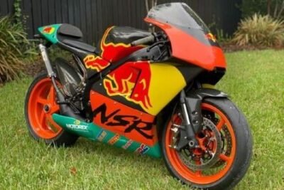 Mike Warren: MC28 Red Bull