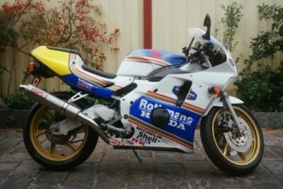 John's CBR250RR MC22 "Rothmans"