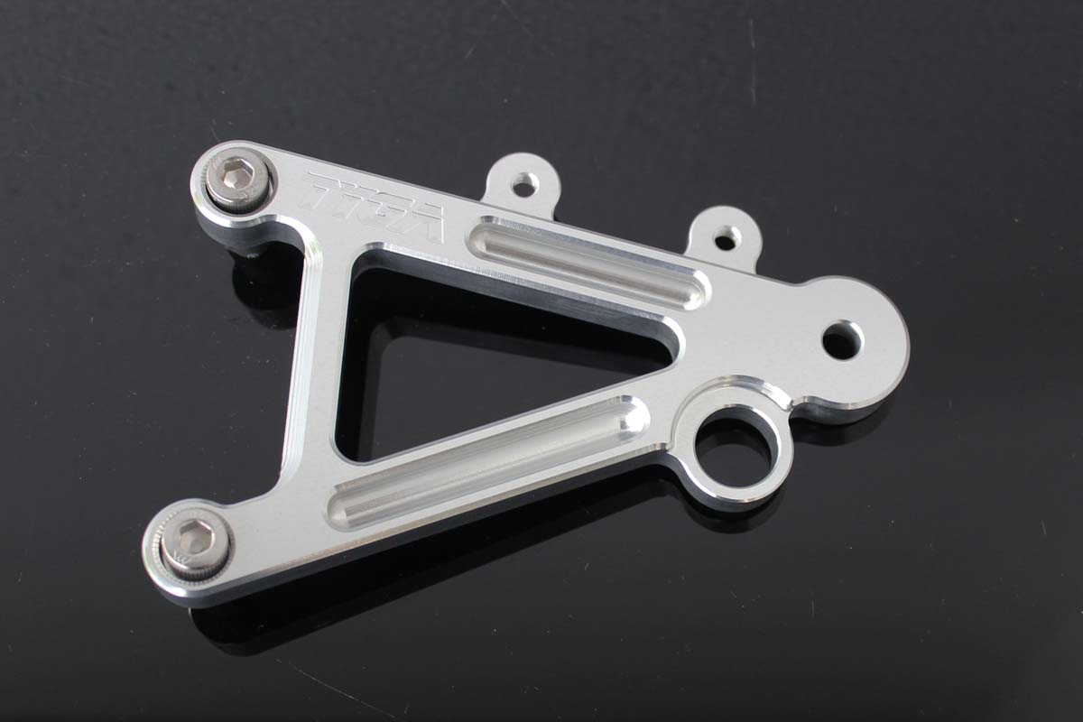 Tyga Step Kit Replacement Left Side Hanger, NX5 RS250, Assy.