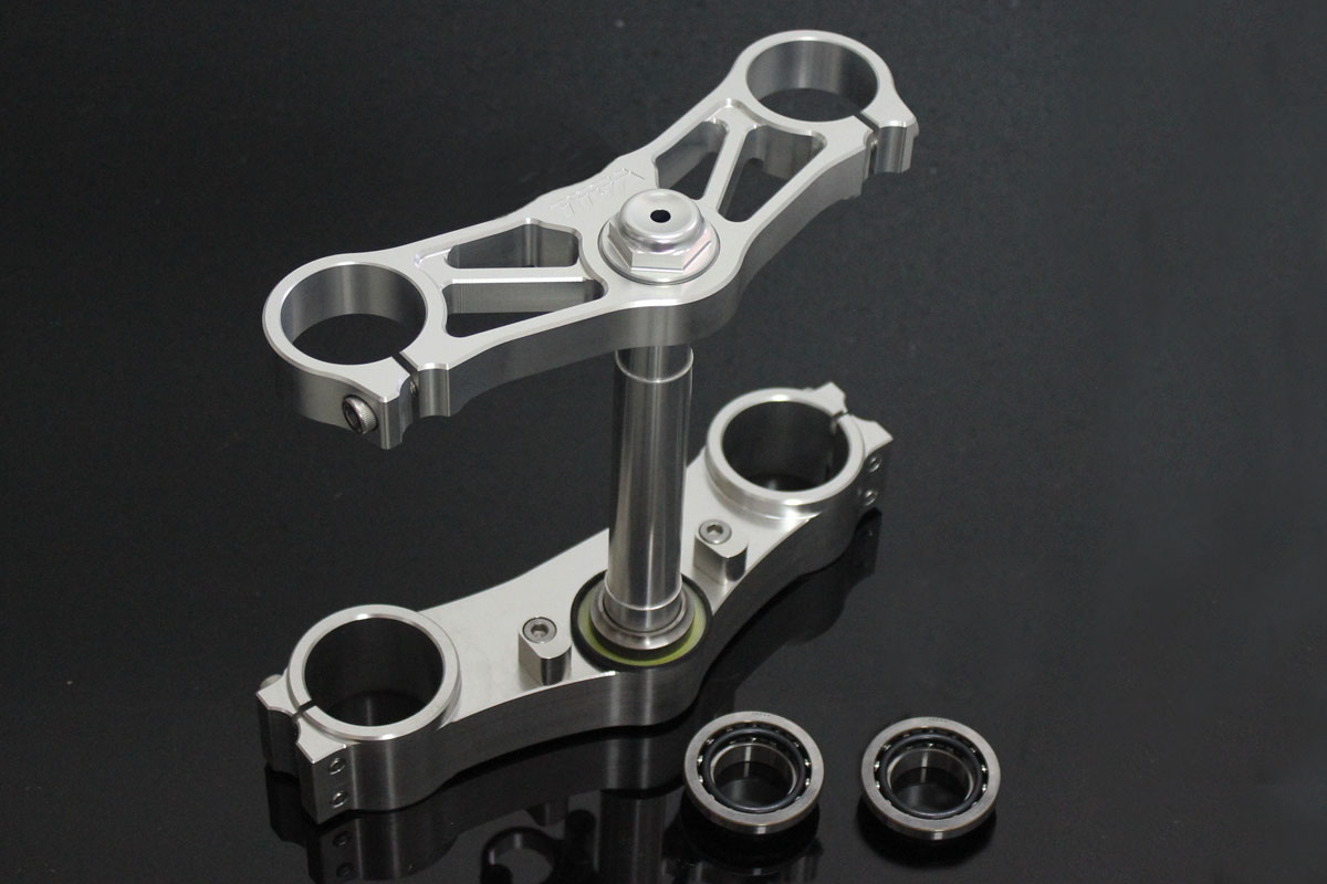 Triple Clamp Set, CNC Silver, NC35 Forks to fit MC28