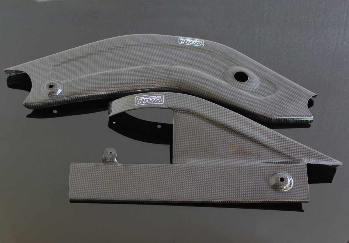 Swing Arm Cover, Pair, Carbon, VJ22 RGV250 Banana Arm Type