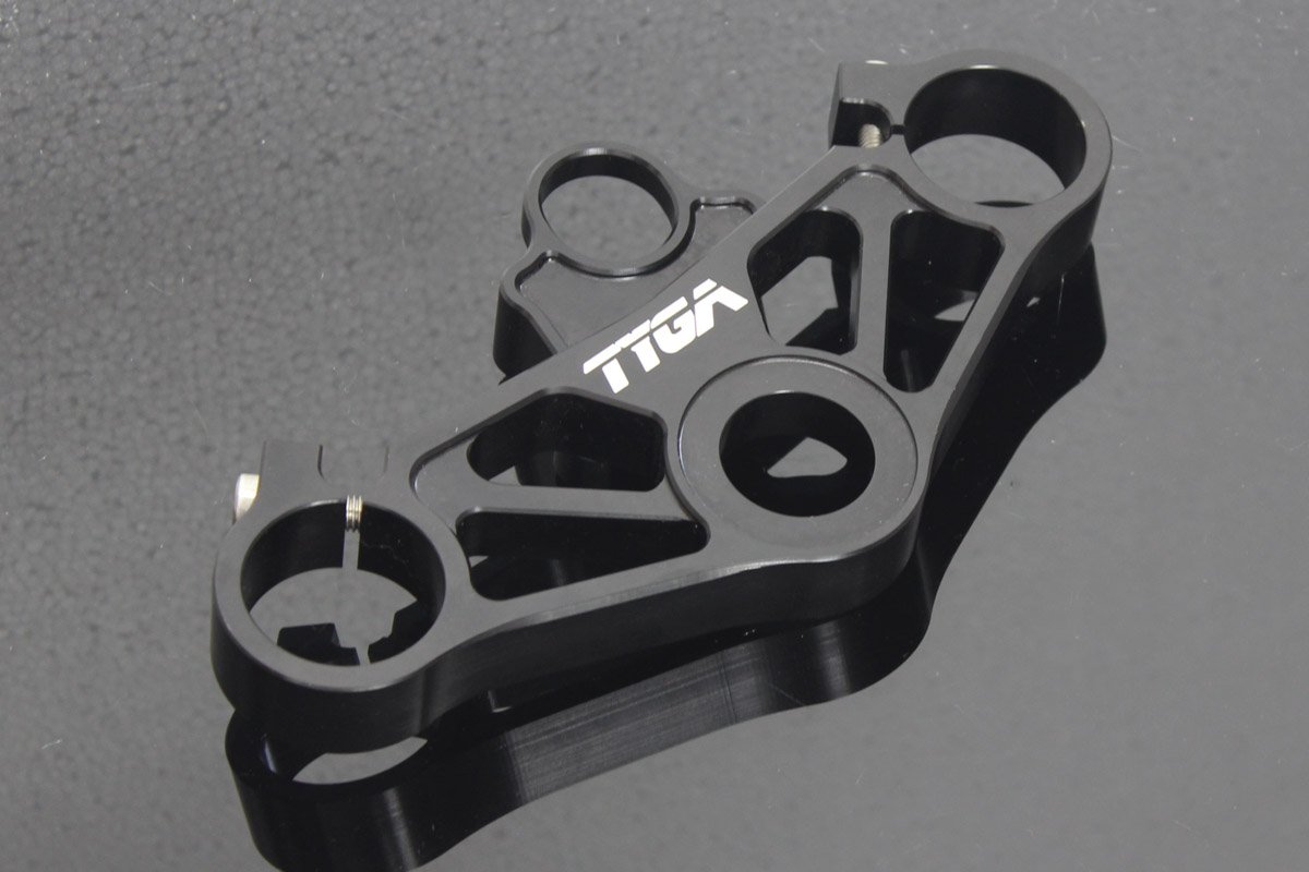 Top Triple Clamp Set, CNC Black, NC30 VFR400R