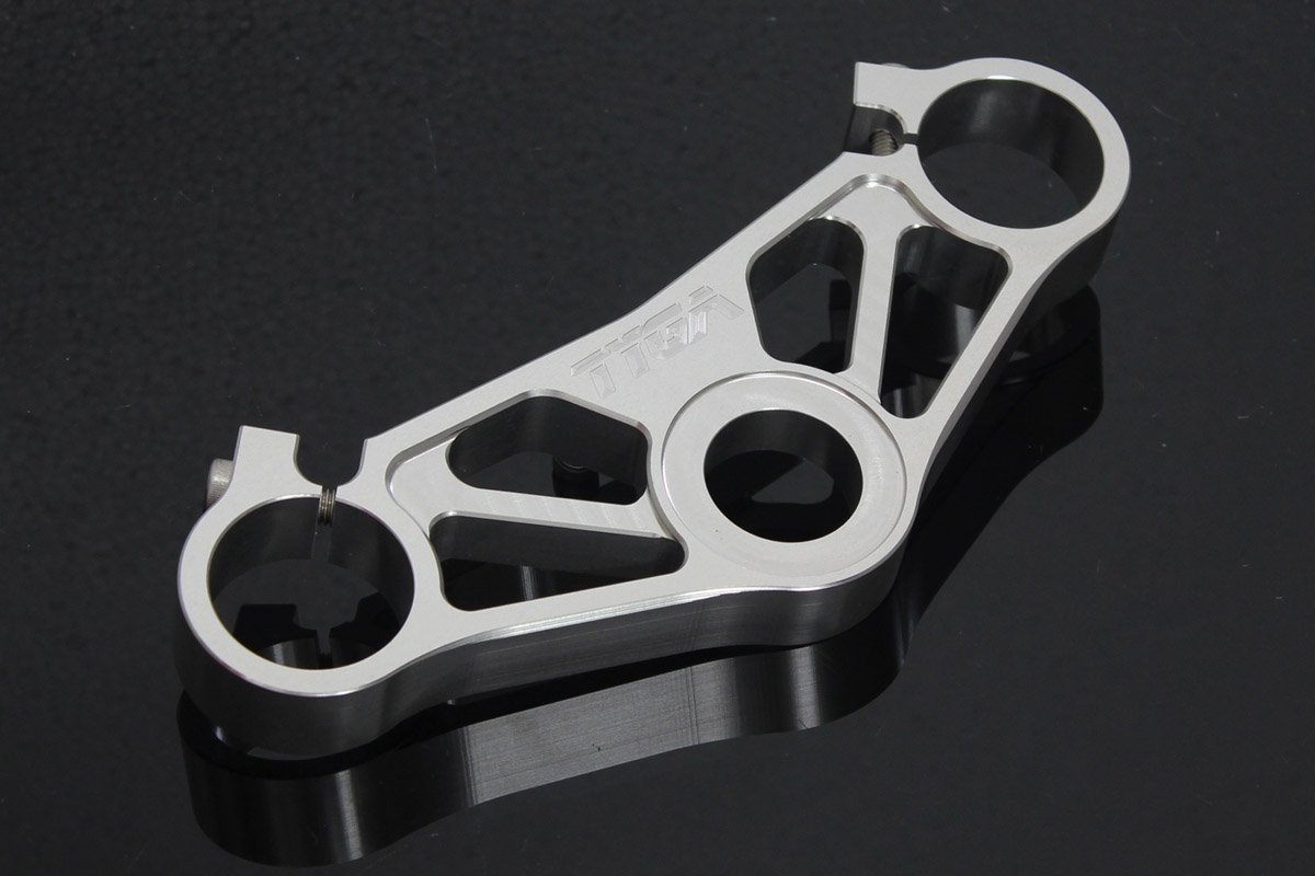 Top Triple Clamp, CNC Silver, NC30 VFR400R