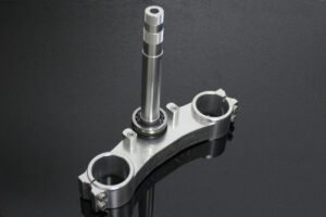 Lower Triple Clamp, CNC Silver, RVF400 NC35 forks/NSR shaft